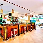 Grand Kamelia Sunny Apartment