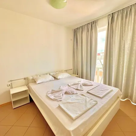 Grand Kamelia Sunny Appartamento Sunny Beach