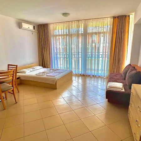 Grand Kamelia Sunny Apartamento Sunny Beach